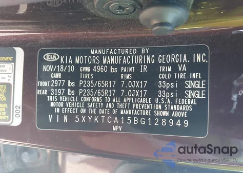 2011 Kia Sorento Lx z USA, uszkodzony, nr VIN 5XYKTCA15BG128949